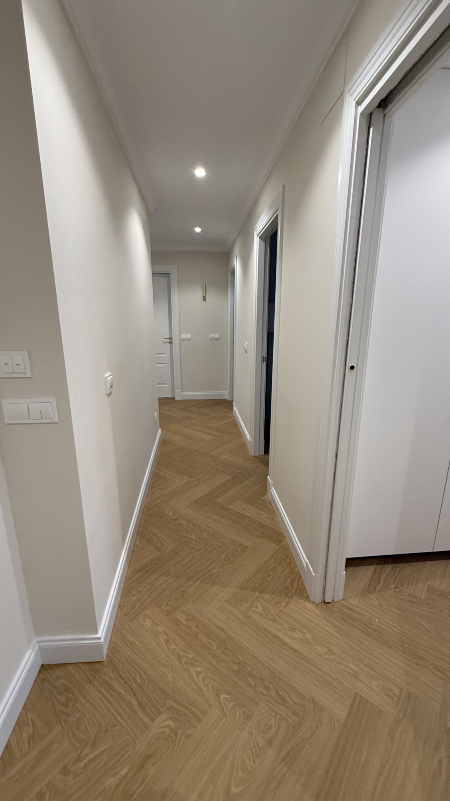 Parquet_en_espiga_santander_3