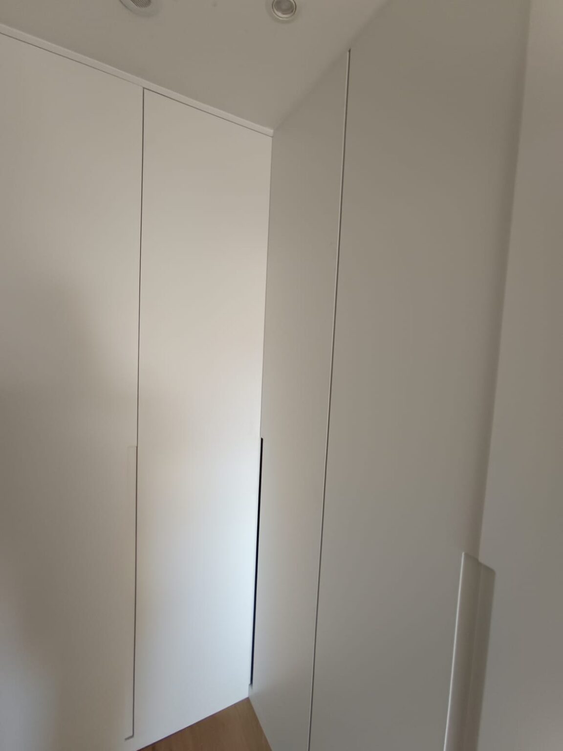 armario empotrado esquinero blanco